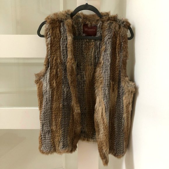 Genuine Fur Vest - Picture 1 of 3